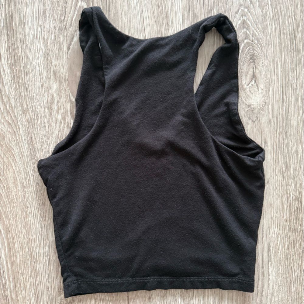 Lulu's Black V-Neck Tank Top - Picture 3 of 5